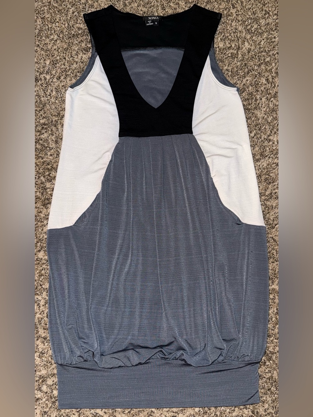 XOXO Woman’s Black, white & Gray V-Panel Sleeveless Bubble Dress